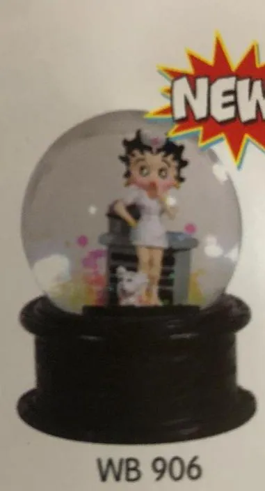 Betty Boop Waterdome Nurse