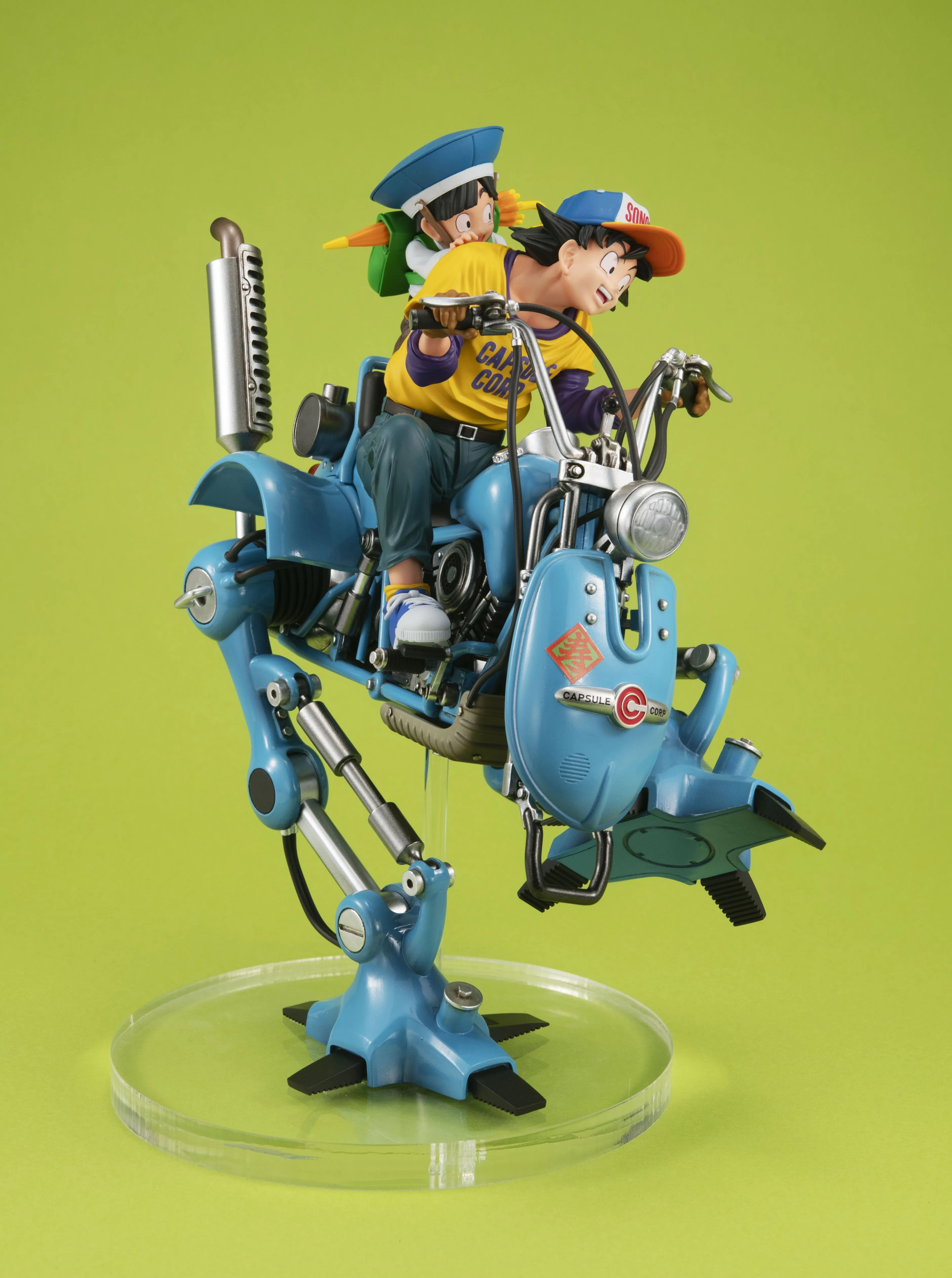 DESKTOP REAL McCOY EX: Dragon Ball Z - Goku & Gohan & Bipedal Robot