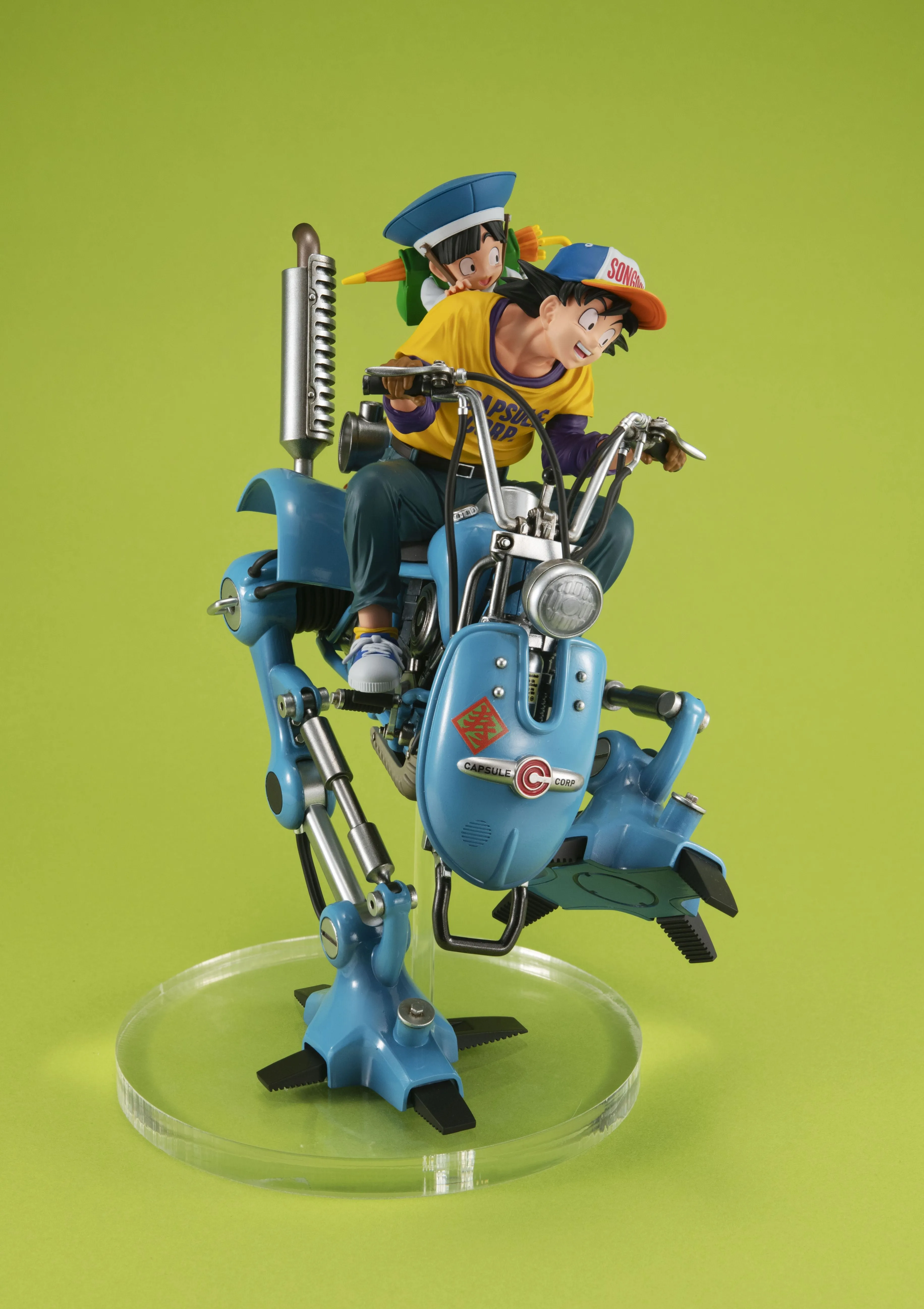 DESKTOP REAL McCOY EX: Dragon Ball Z - Goku & Gohan & Bipedal Robot