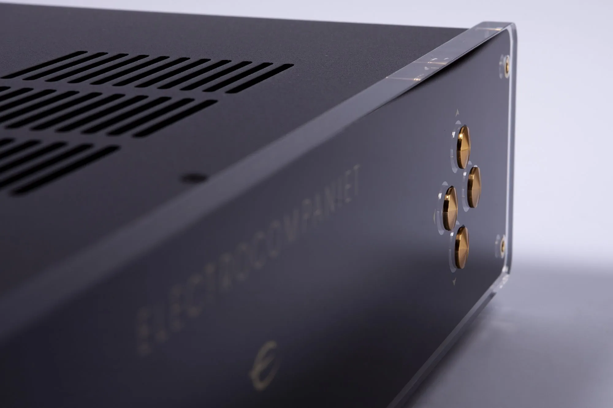 ECI 80D Integrated Amplifier