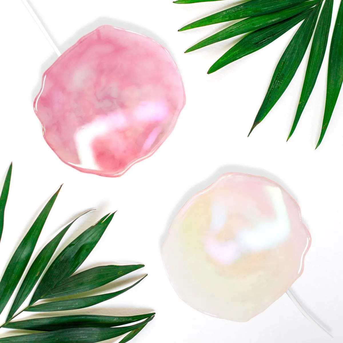 Ellie Rose - Wireless Charger - Rose Quartz Crystal Holographic