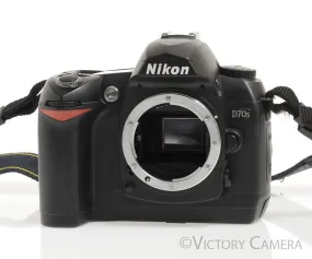 Nikon D70s Digital SLR Camera Body w/ Battery & Charger